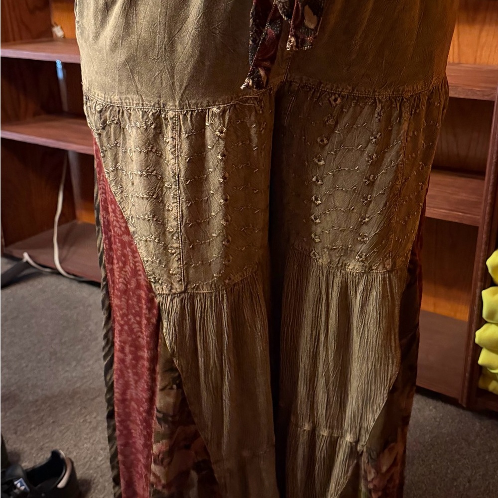Young Threads Boho Patch Wide-Legged Pants - Picture 3 of 3